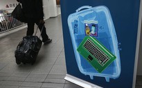 Mỹ dự tính cấm laptop trên các chuyến bay từ Anh