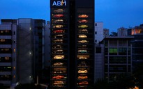'Máy bán siêu xe' lớn nhất thế giới ở Singapore