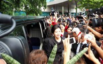 Thái Lan phong tỏa tài sản của bà Yingluck