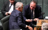 Hục hặc ngoại giao vì quốc tịch Phó thủ tướng Úc
