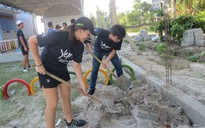 Sinh viên Singapore sang VN làm 'thợ hồ'