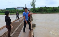 Người hùng cứu 2 nữ sinh rơi xuống sông Đa Nhim được khen thưởng