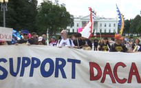 Mỹ mở lại chương trình nhập cư DACA
