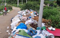 Hàng trăm tấn rác thải ùn ứ gây nguy cơ dịch bệnh