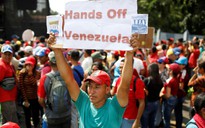 Venezuela trục xuất 5 nghị sĩ châu Âu