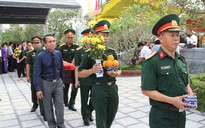 Truy điệu và an táng 18 hài cốt liệt sĩ hy sinh ở Lào