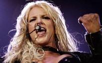 Vì sao Britney Spears ngừng hát vô thời hạn?