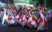 Rộn ràng lễ hội ẩm thực và Carnaval quốc tế