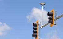 Bang Texas cấm camera tại cột đèn giao thông
