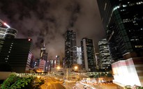 Phe biểu tình đòi bóp nghẹt kinh tế Hồng Kông