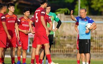 Đội tuyển Việt Nam 'vắt chân lên cổ' với mật độ thi đấu dày