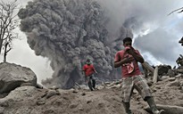 Indonesia: Núi lửa phun trào, ít nhất 6 người chết