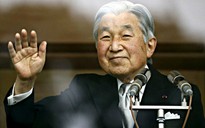 Nhật Bản xem xét nguyện vọng thoái vị của Nhật hoàng