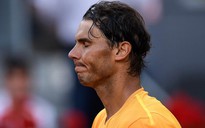 Nadal thua 'sốc' tại Madrid và mất vị trí số 1 thế giới
