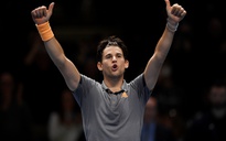 Đánh bại Djokovic, Thiem xuất sắc giành vé đầu tiên vào bán kết giải ATP Finals
