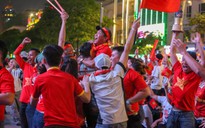 Người hâm mộ TP.HCM 'mất ngủ' với bàn thắng của Hà Đức Chinh