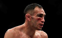 Tony Ferguson dính chấn thương nặng sau khi lãnh gần 100 cú đánh tại UFC 249