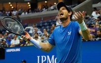 Cựu vô địch Mỹ mở rộng Andy Murray nổi nóng sau trận thua Tsitsipas