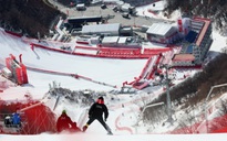 Olympic mùa đông Bắc Kinh 2022: Trượt tuyết đổ đèo bị hoãn vì thời tiết