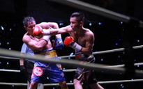 Đinh Hồng Quân thắng ngoạn mục trước võ sĩ Philippines sau 12 hiệp đấu