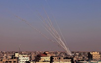 Israel diệt chỉ huy cấp cao Hamas, tiếp tục chịu 'mưa' hỏa tiễn