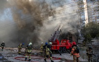 Tổng thống Zelensky nói 30% trạm điện ở Ukraine đã bị phá hủy