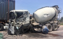 Tai nạn liên hoàn, 2 tài xế bị thương