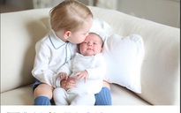 Ảnh hoàng tử bé và công chúa nhỏ của Anh gây sốt mạng xã hội