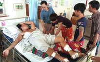 Tài xế ngủ gục, 5 người Việt du lịch Thái Lan bị thương