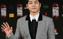 'Hậu duệ mặt trời' giúp Song Joong Ki soán ngôi Lee Min Ho