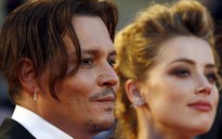 Johnny Depp lên tiếng về việc ly hôn với người mẫu lưỡng tính