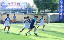 Giải bóng đá 'phủi' thu hút cựu cầu thủ V-League