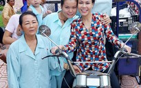 Việt Hương tặng 500 triệu đồng xây chùa