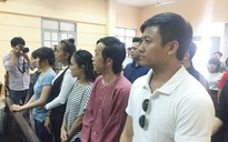 Quý Bình đến tòa ủng hộ Ngọc Trinh và 'minh oan' cho mình