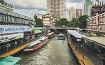 Những chuyến đò giữa Bangkok