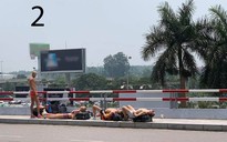 Nóng trên mạng xã hội: Khách Tây tắm nắng giữa trời 40 độ C ở Hà Nội