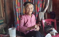 Xôn xao cụ bà U.90 tự trọng xin 'trả lại sổ hộ nghèo' suốt 2 năm