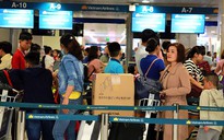 Vietnam Airlines lại đề nghị bỏ trần giá vé máy bay nội địa