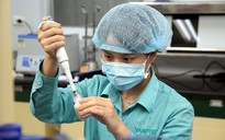 Chuẩn bị thử nghiệm vắc xin Covid-19 'made in Việt Nam'