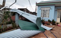 Lâm Đồng: Lốc xoáy kinh hoàng, hơn 70 nhà dân bị tốc mái, 2 người bị thương