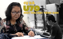 Cụ bà 71 tuổi miệt mài đi học để “bắn” tiếng Anh khi đi du lịch