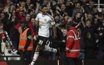 Rashford ghi siêu phẩm, M.U vào bán kết Cúp FA