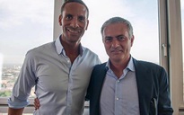 Mourinho hất cẳng Giggs, mời Ferdinand về thế chỗ