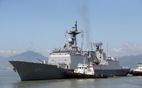 Tàu hải quân Hàn Quốc cập cảng Tiên Sa