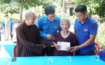 Thừa Thiên-Huế: Thêm 10 nhà nhân ái kịp trao trước mùa mưa bão