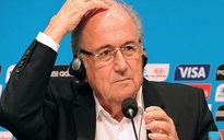 Chủ tịch FIFA Sepp Blatter trước nguy cơ phải từ chức