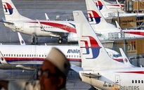 Máy bay Malaysia Airlines hạ cánh khẩn cấp