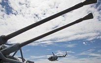 Tàu chiến Iran chĩa súng vào trực thăng Mỹ ở vịnh Aden
