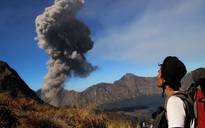 Núi lửa phun trào, Bali hủy hàng trăm chuyến bay