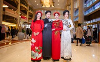 Ngô Thanh Vân và dàn diễn viên ‘Cô Ba Sài Gòn’ diện áo dài tại LHP Busan